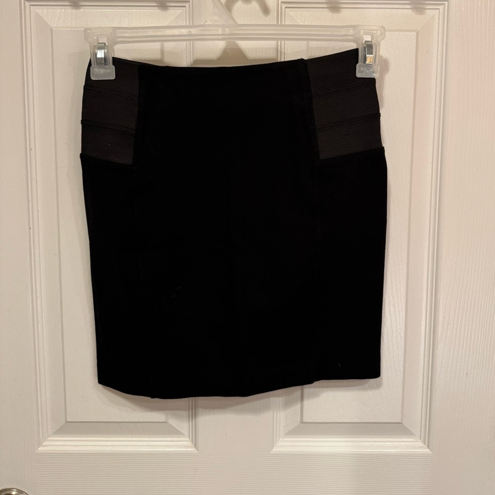 Dynamite Black Pencil Skirt (Size Small)